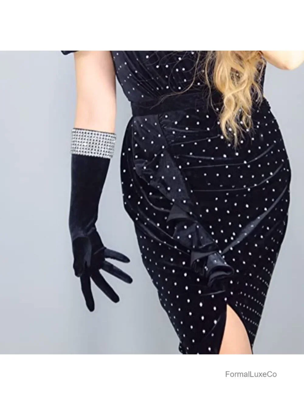 Long Velvet Gloves Rhinestone Stretch Cuff 16